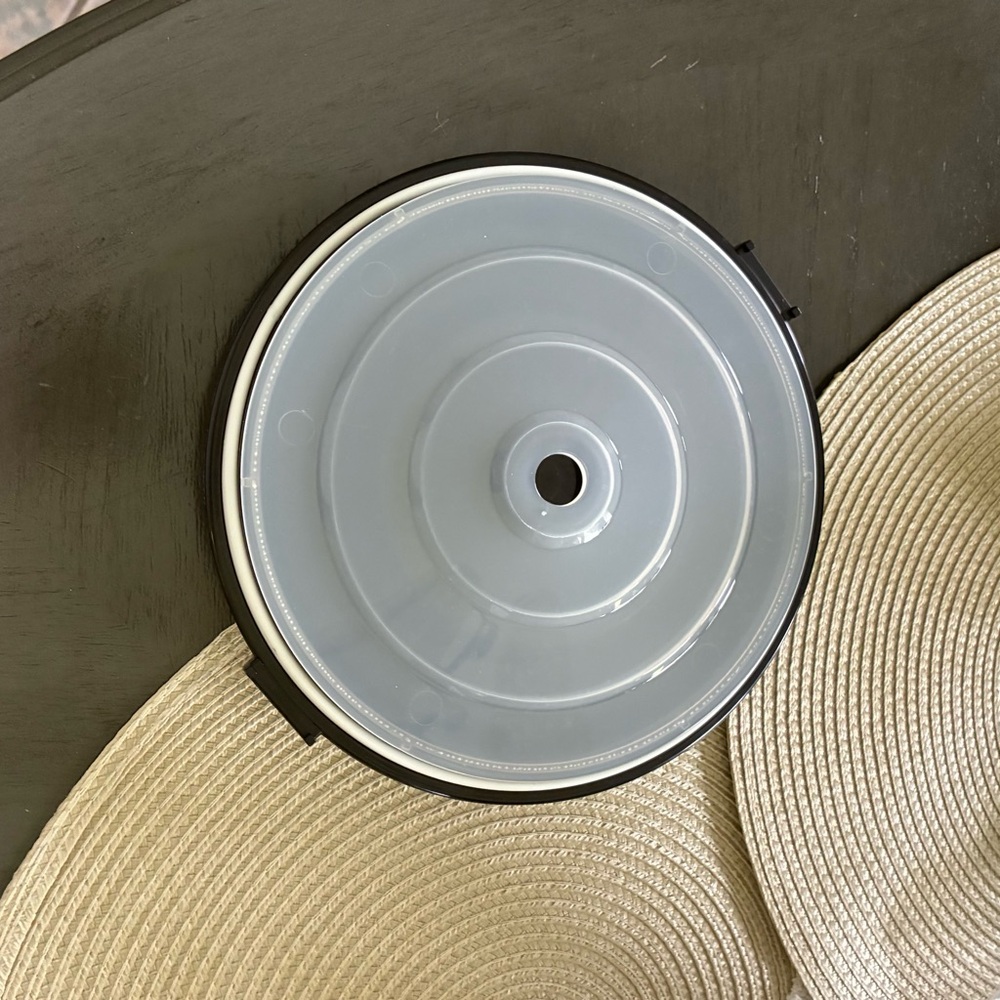 The Pampered Chef Black Rice Cooker - Picture 7 of 14
